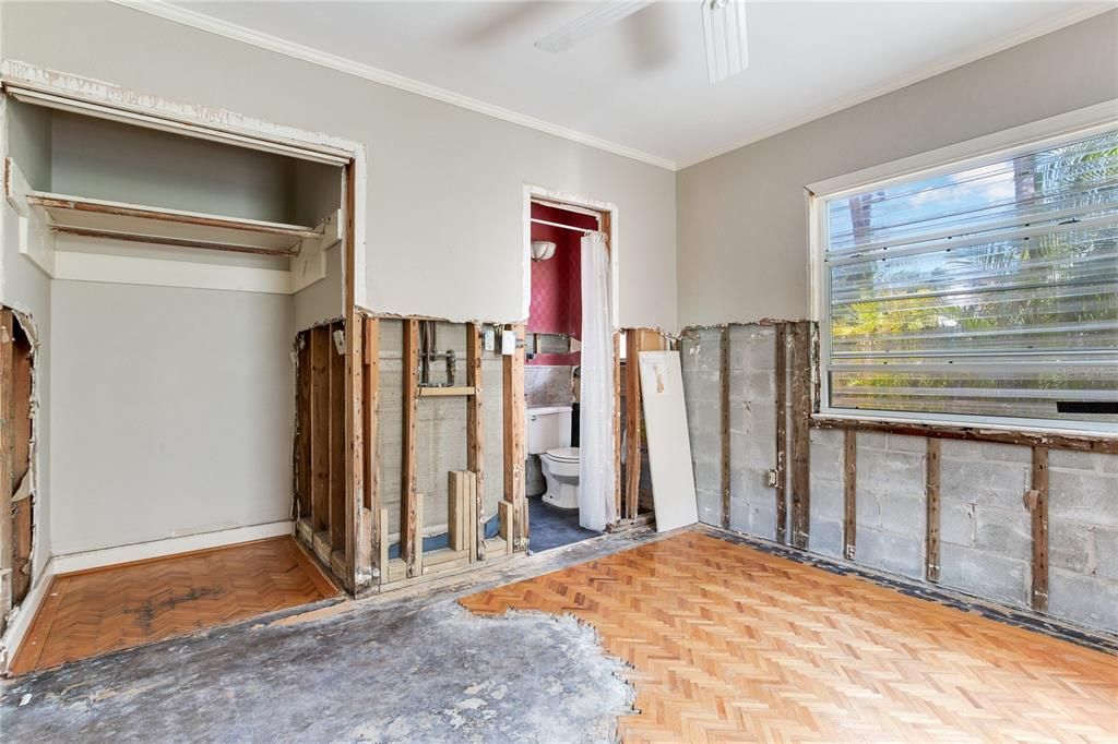 For Sale: $695,000 (3 beds, 2 baths, 1425 Square Feet)