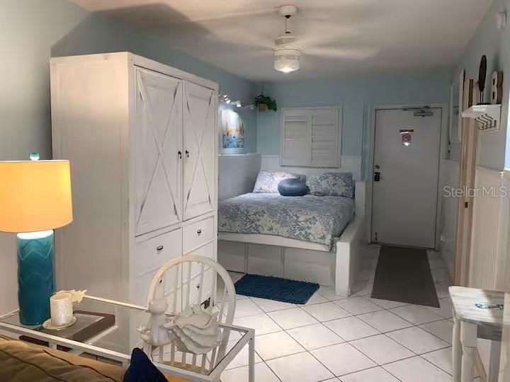 En Venta: $449,000 (1 camas, 1 baños, 405 Pies cuadrados)