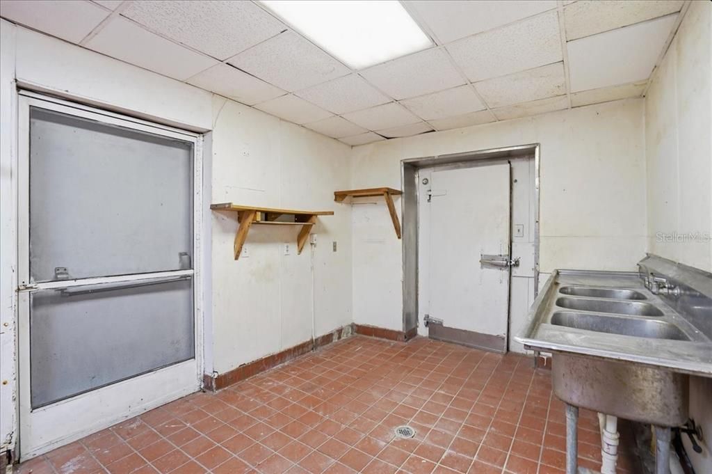 For Sale: $1,300,000 (0 beds, 0 baths, 6018 Square Feet)