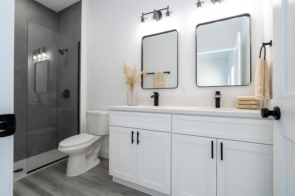 For Rent: $2,120 (4 beds, 2 baths, 1630 Square Feet)