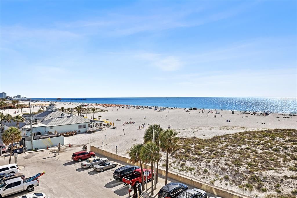 For Sale: $2,950,000 (3 beds, 3 baths, 2170 Square Feet)