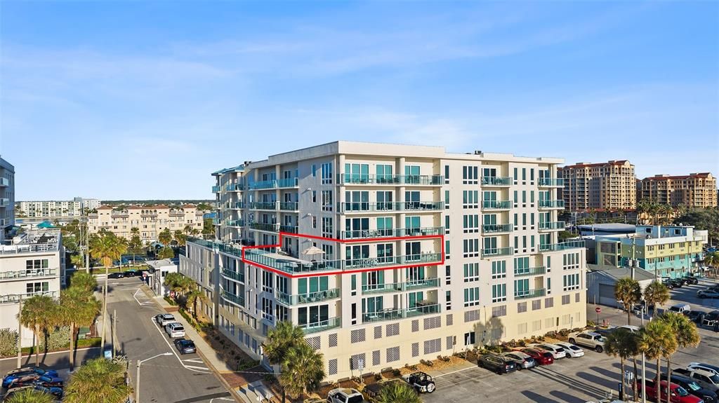 For Sale: $2,950,000 (3 beds, 3 baths, 2170 Square Feet)