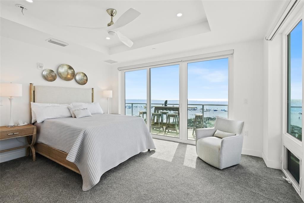 For Sale: $2,950,000 (3 beds, 3 baths, 2170 Square Feet)