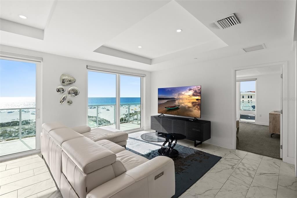 For Sale: $2,950,000 (3 beds, 3 baths, 2170 Square Feet)