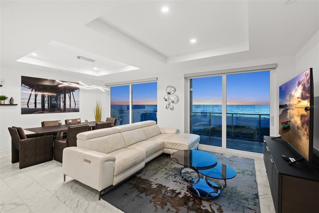 For Sale: $2,950,000 (3 beds, 3 baths, 2170 Square Feet)