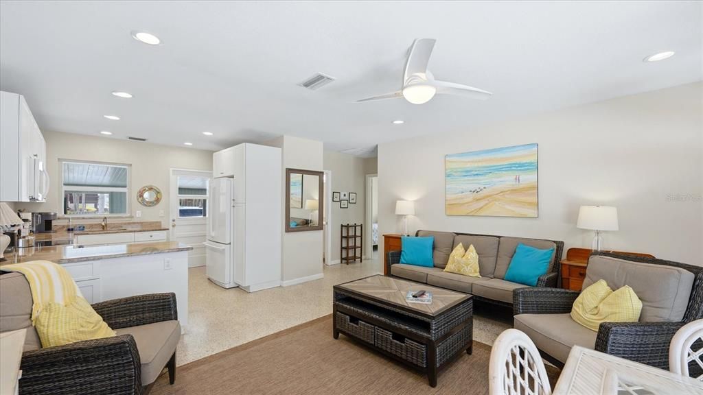 For Sale: $3,450,000 (4 beds, 2 baths, 1508 Square Feet)