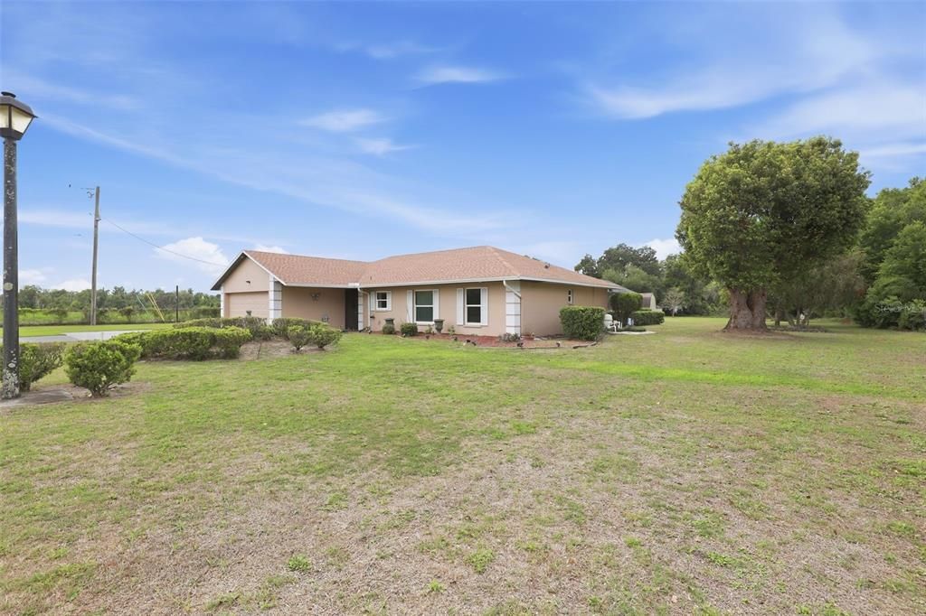 For Sale: $574,900 (3 beds, 2 baths, 1517 Square Feet)