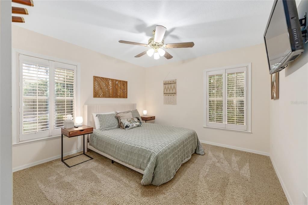 For Sale: $1,650,000 (5 beds, 3 baths, 4776 Square Feet)
