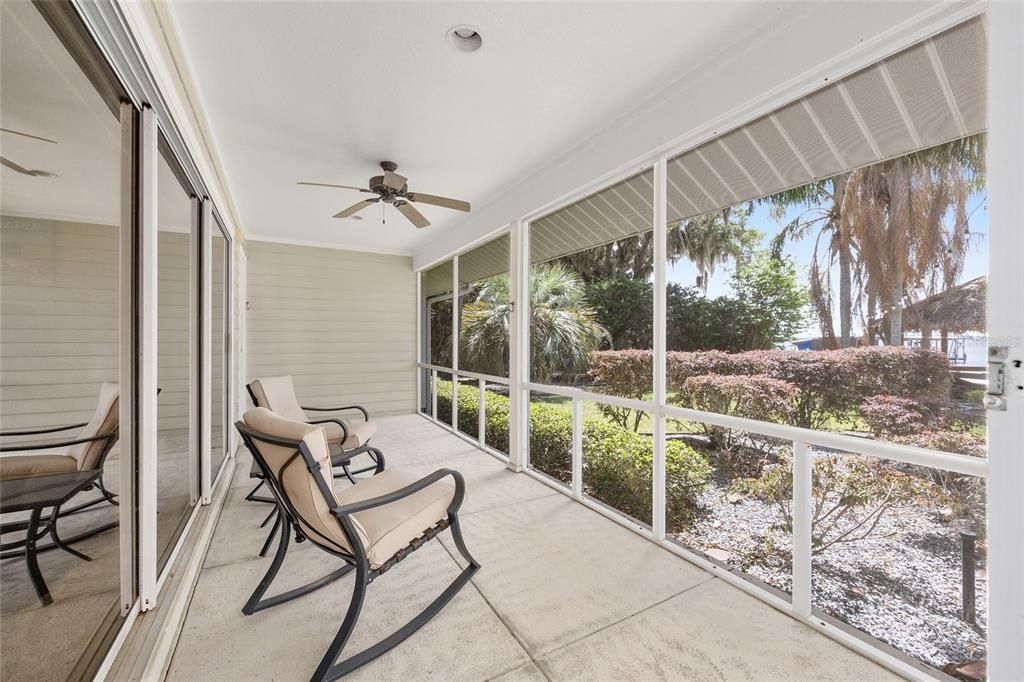 For Sale: $1,650,000 (5 beds, 3 baths, 4776 Square Feet)