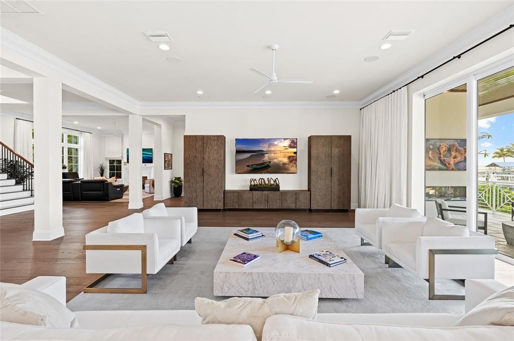 Activo con contrato: $7,500,000 (6 camas, 6 baños, 6600 Pies cuadrados)