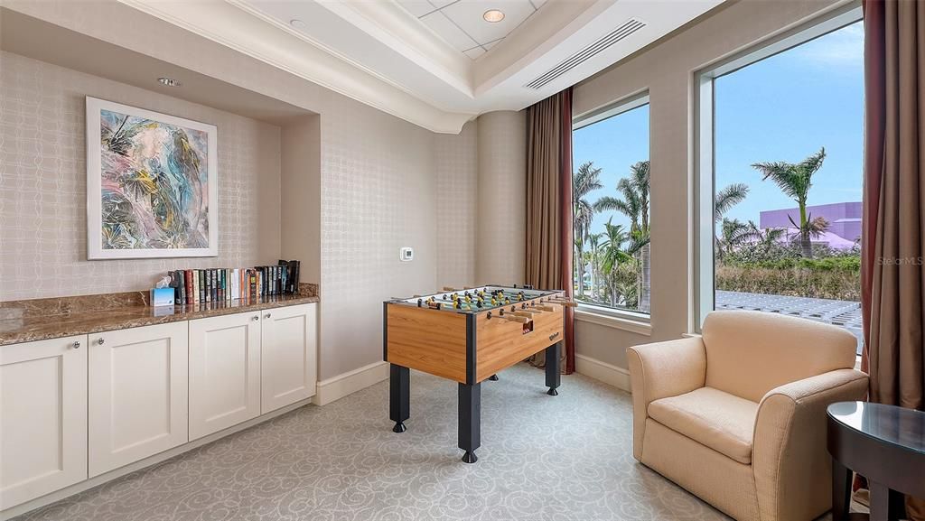 For Sale: $2,750,000 (2 beds, 3 baths, 3135 Square Feet)