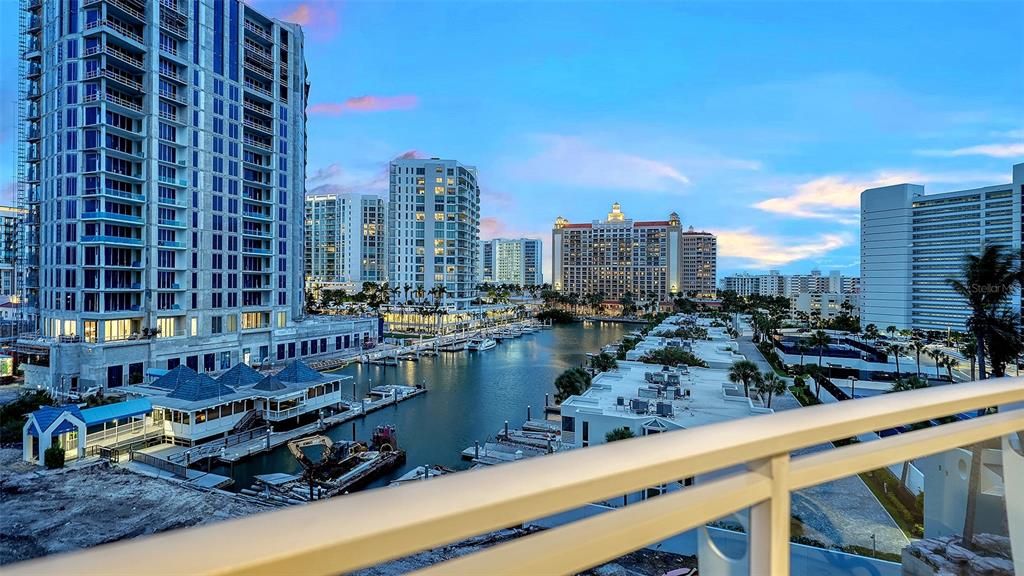 For Sale: $2,750,000 (2 beds, 3 baths, 3135 Square Feet)