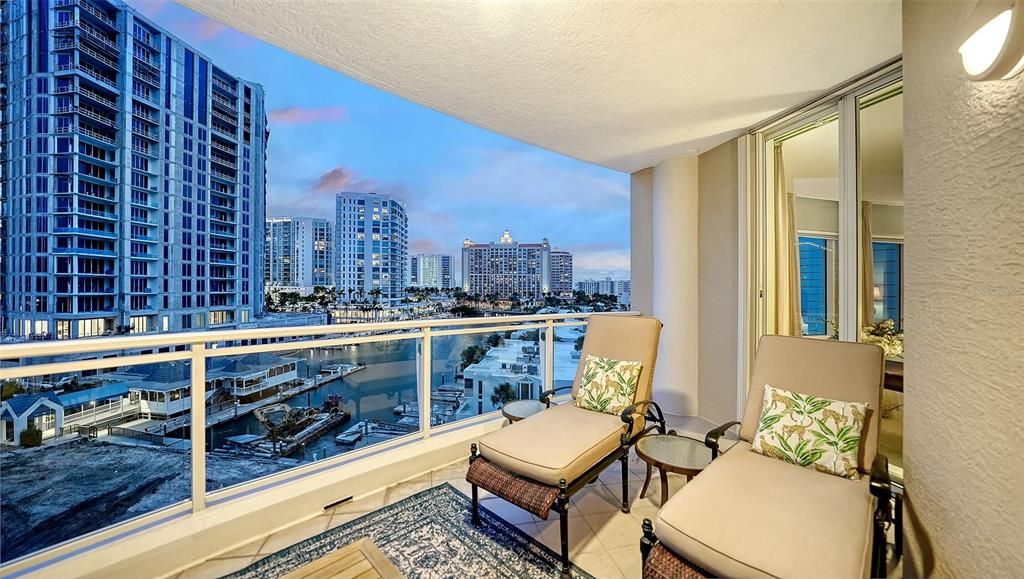 For Sale: $2,750,000 (2 beds, 3 baths, 3135 Square Feet)