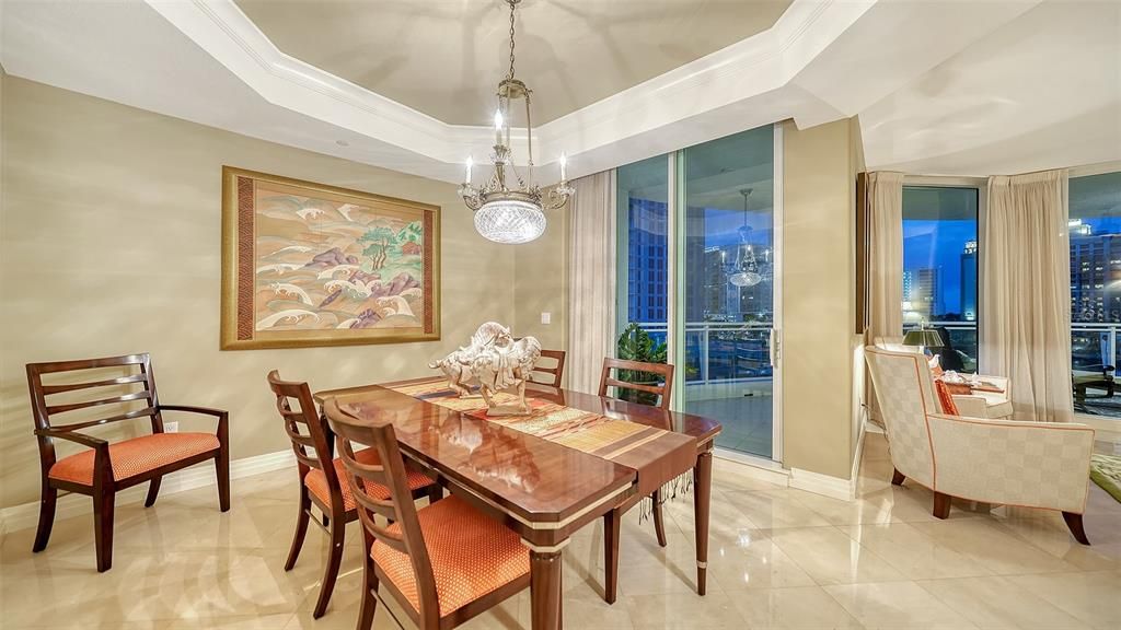 For Sale: $2,750,000 (2 beds, 3 baths, 3135 Square Feet)