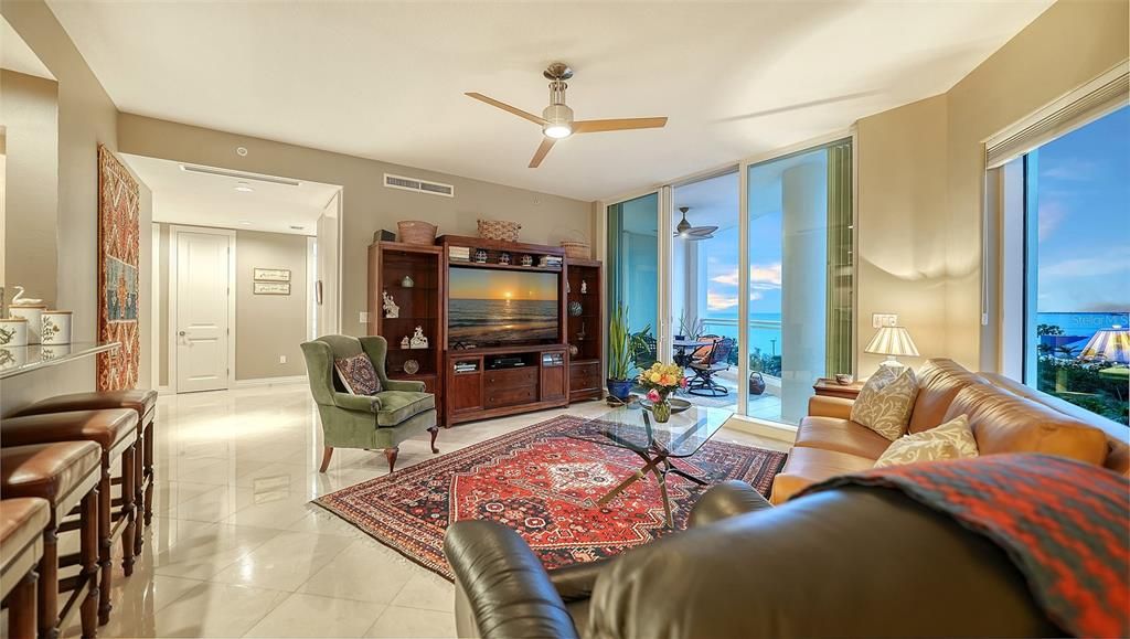 For Sale: $2,750,000 (2 beds, 3 baths, 3135 Square Feet)
