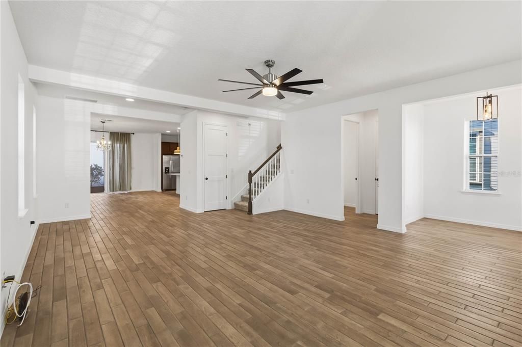 Activo con contrato: $795,000 (4 camas, 3 baños, 3092 Pies cuadrados)