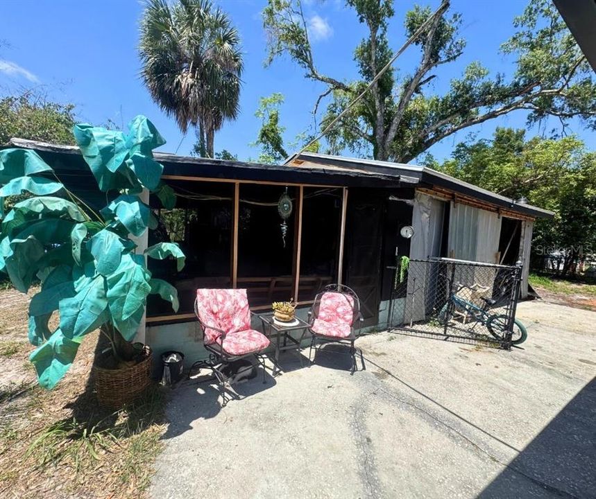 For Sale: $440,000 (3 beds, 2 baths, 2491 Square Feet)