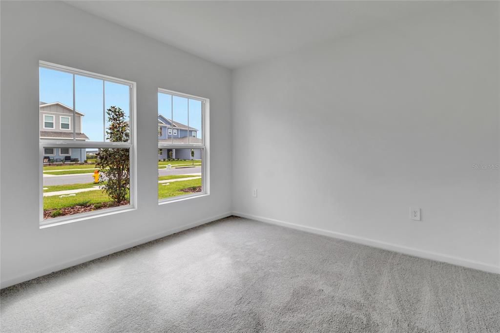 For Rent: $2,500 (4 beds, 2 baths, 1708 Square Feet)