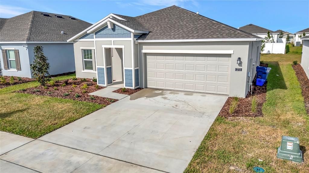 For Rent: $2,500 (4 beds, 2 baths, 1708 Square Feet)