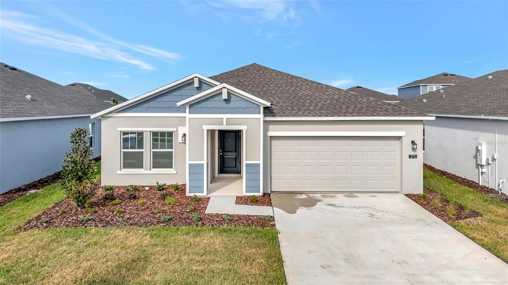 For Rent: $2,500 (4 beds, 2 baths, 1708 Square Feet)