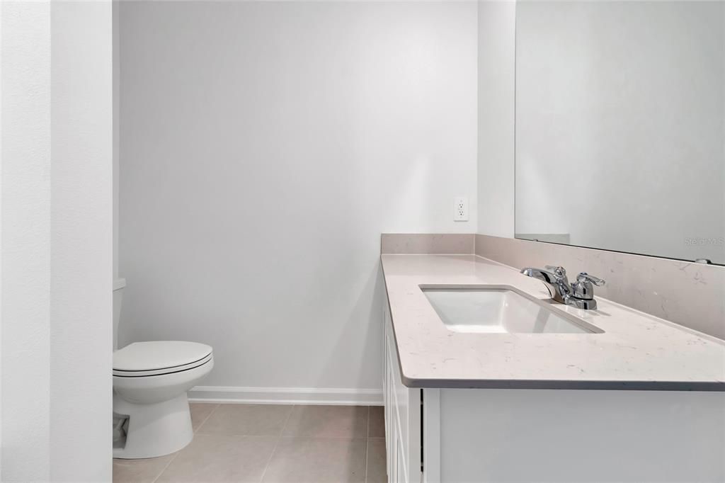 For Rent: $2,500 (4 beds, 2 baths, 1708 Square Feet)