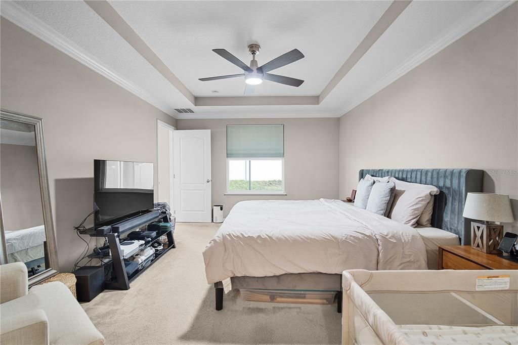 En Venta: $367,999 (3 camas, 2 baños, 1600 Pies cuadrados)