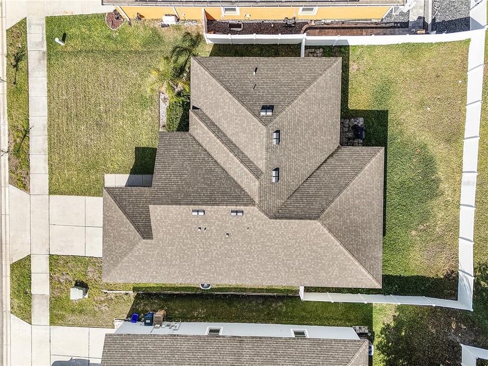 En Venta: $367,999 (3 camas, 2 baños, 1600 Pies cuadrados)