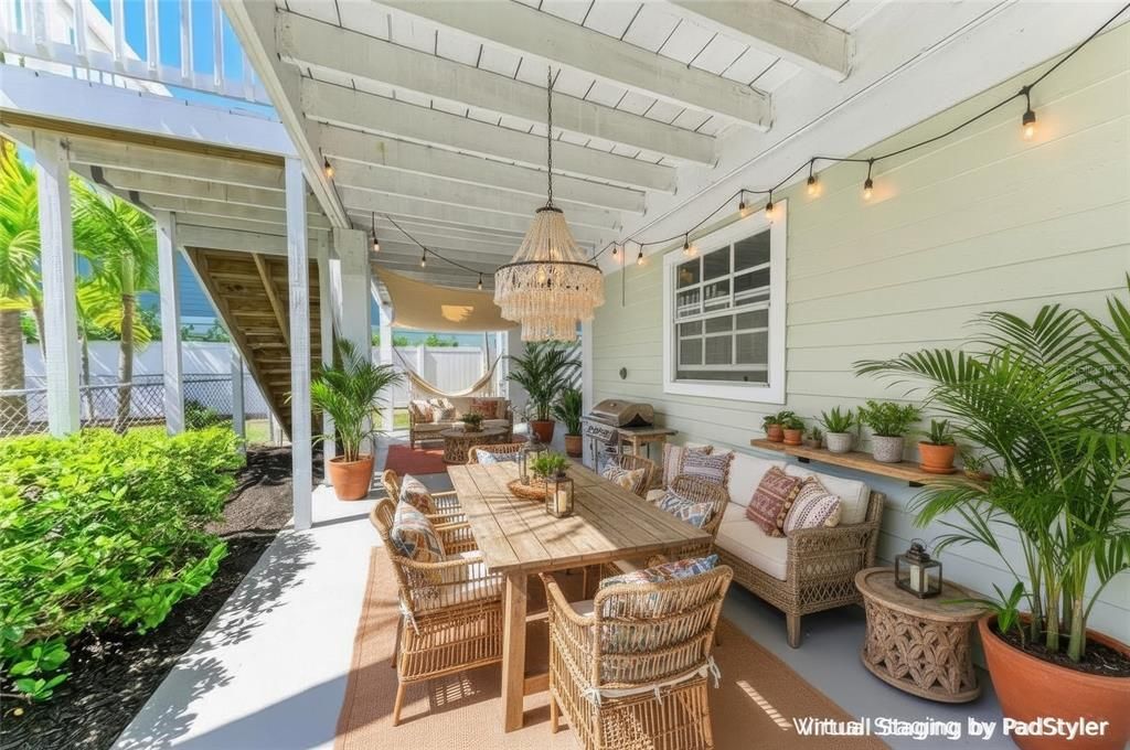 For Sale: $1,600,000 (2 beds, 2 baths, 1200 Square Feet)