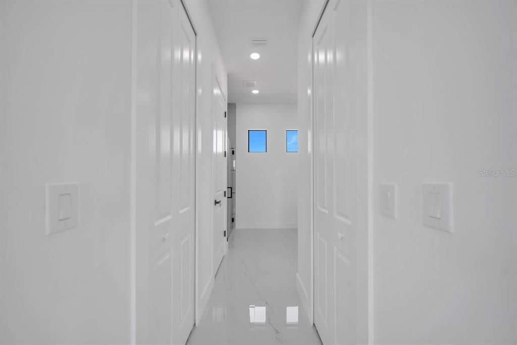 For Sale: $364,900 (3 beds, 2 baths, 1650 Square Feet)