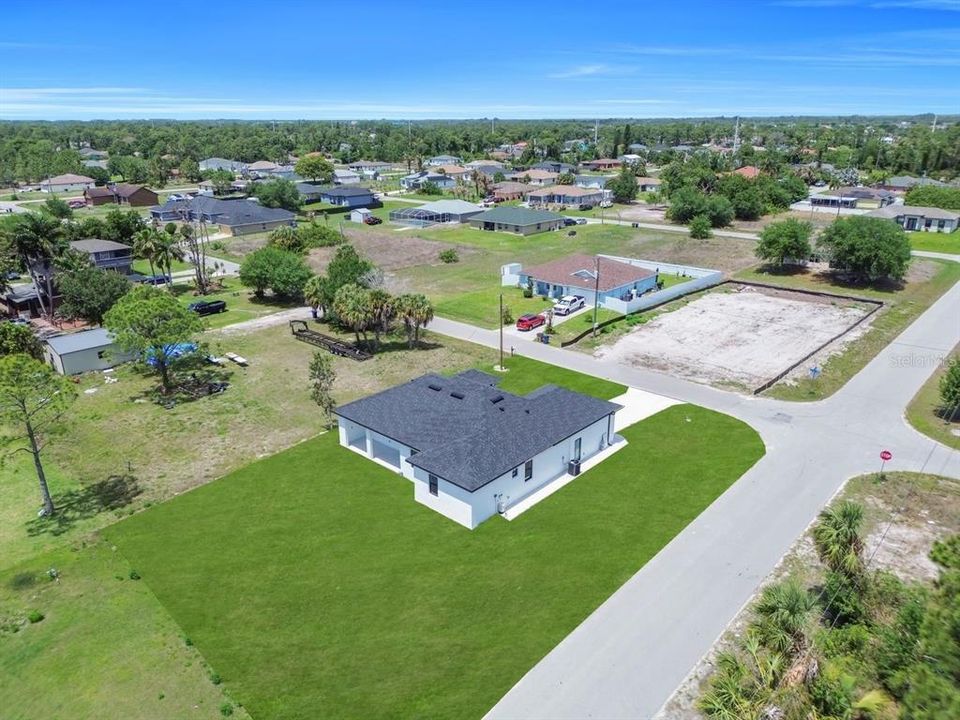 For Sale: $364,900 (3 beds, 2 baths, 1650 Square Feet)
