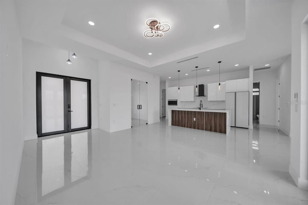 For Sale: $364,900 (3 beds, 2 baths, 1650 Square Feet)