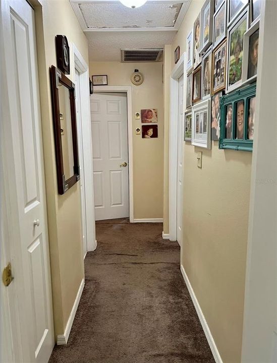 En Venta: $260,000 (3 camas, 2 baños, 1586 Pies cuadrados)