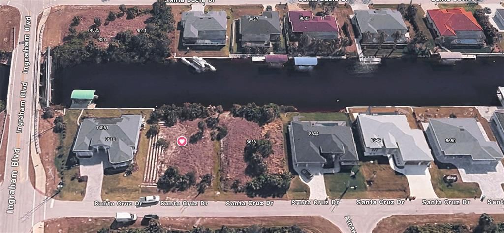 На продажу: $239,000 (0.23 acres)