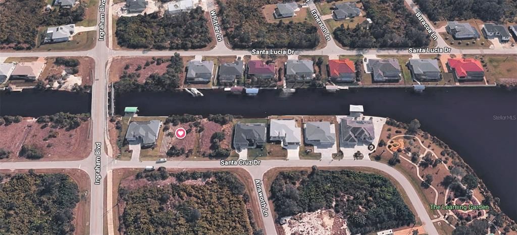 На продажу: $239,000 (0.23 acres)