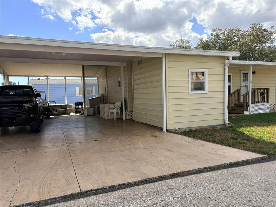 For Sale: $154,900 (2 beds, 2 baths, 960 Square Feet)
