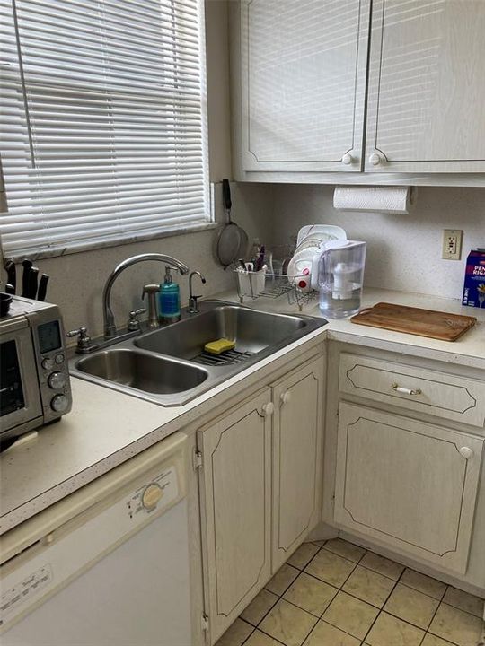 En Venta: $86,000 (1 camas, 1 baños, 1055 Pies cuadrados)