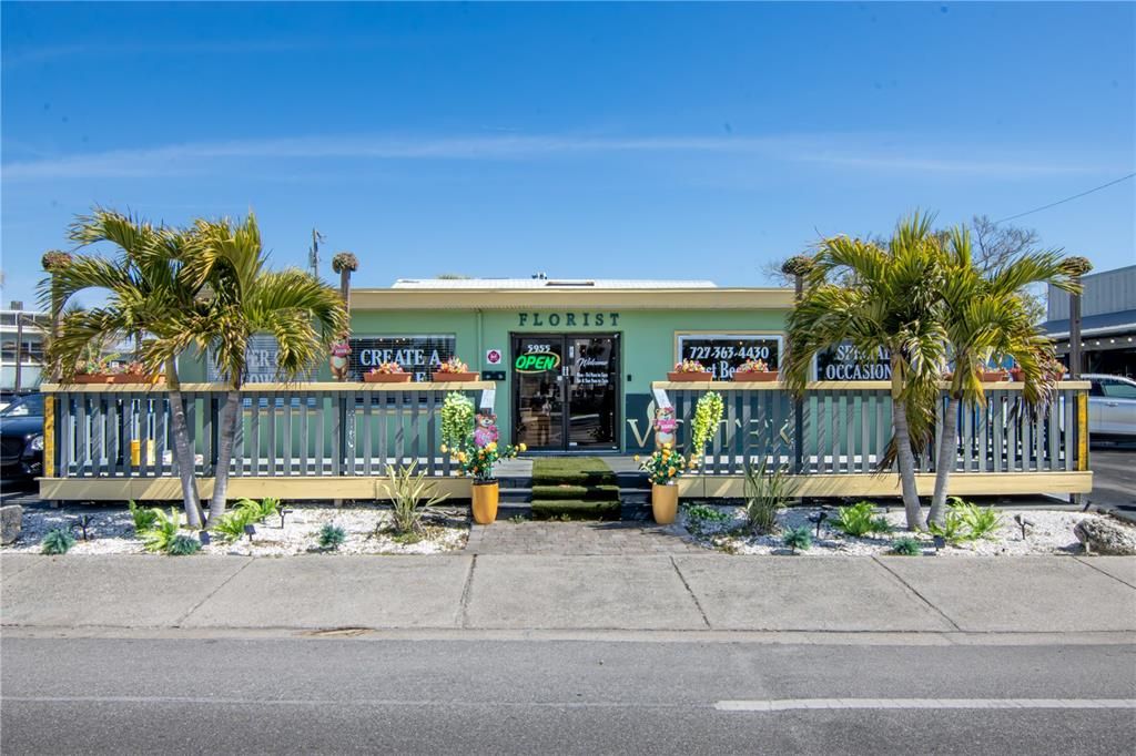 For Sale: $6,000,000 (0 beds, 0 baths, 8694 Square Feet)