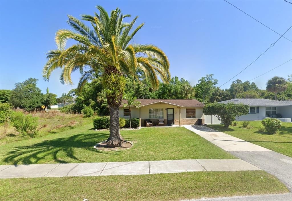 На продажу: $23,900 (0.16 acres)