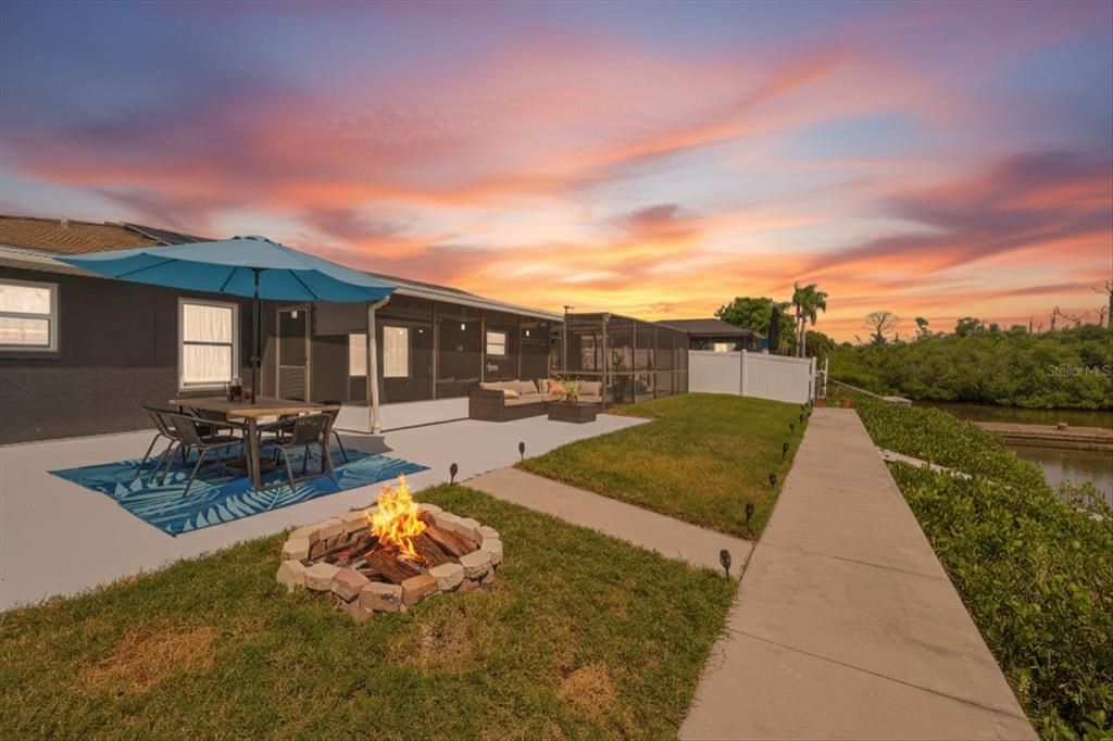 Activo con contrato: $598,995 (3 camas, 2 baños, 1686 Pies cuadrados)