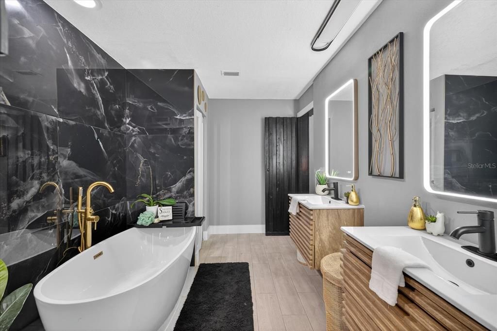 Activo con contrato: $598,995 (3 camas, 2 baños, 1686 Pies cuadrados)