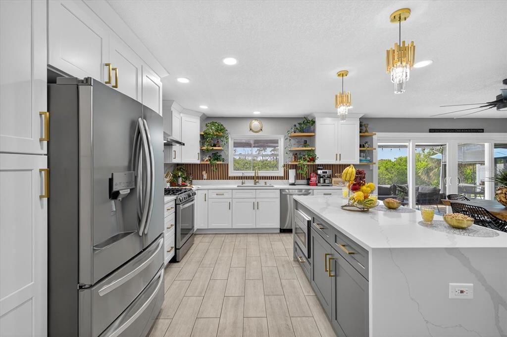 Activo con contrato: $598,995 (3 camas, 2 baños, 1686 Pies cuadrados)