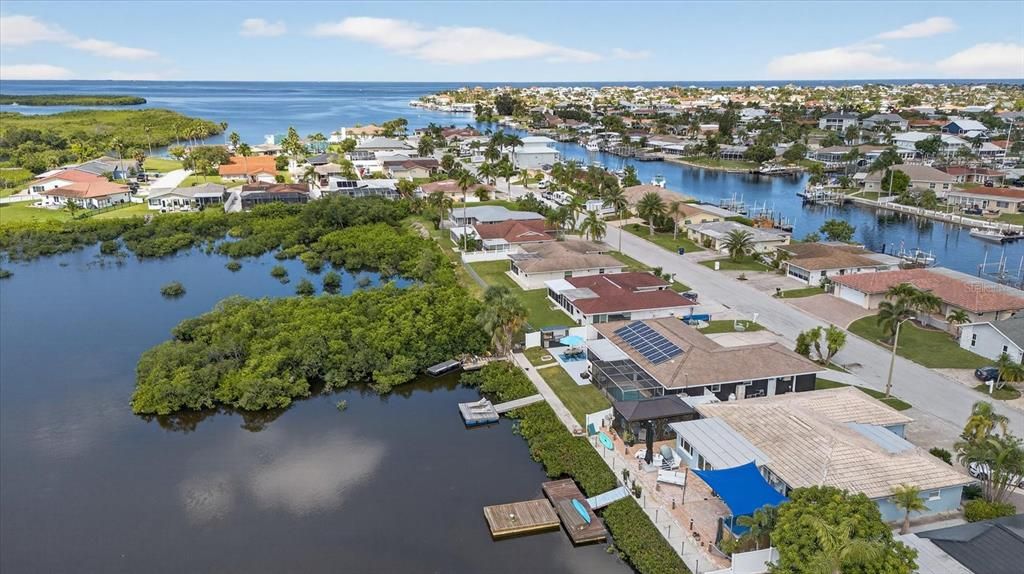 Activo con contrato: $598,995 (3 camas, 2 baños, 1686 Pies cuadrados)