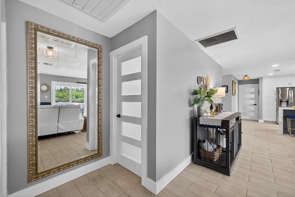 Activo con contrato: $598,995 (3 camas, 2 baños, 1686 Pies cuadrados)