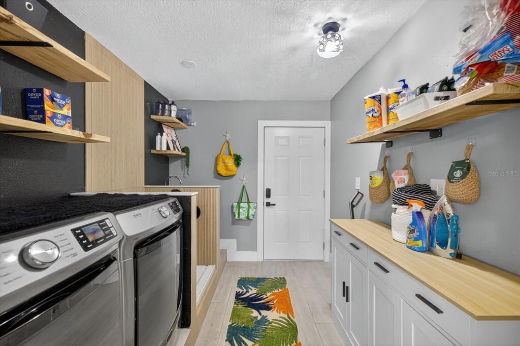 Activo con contrato: $598,995 (3 camas, 2 baños, 1686 Pies cuadrados)