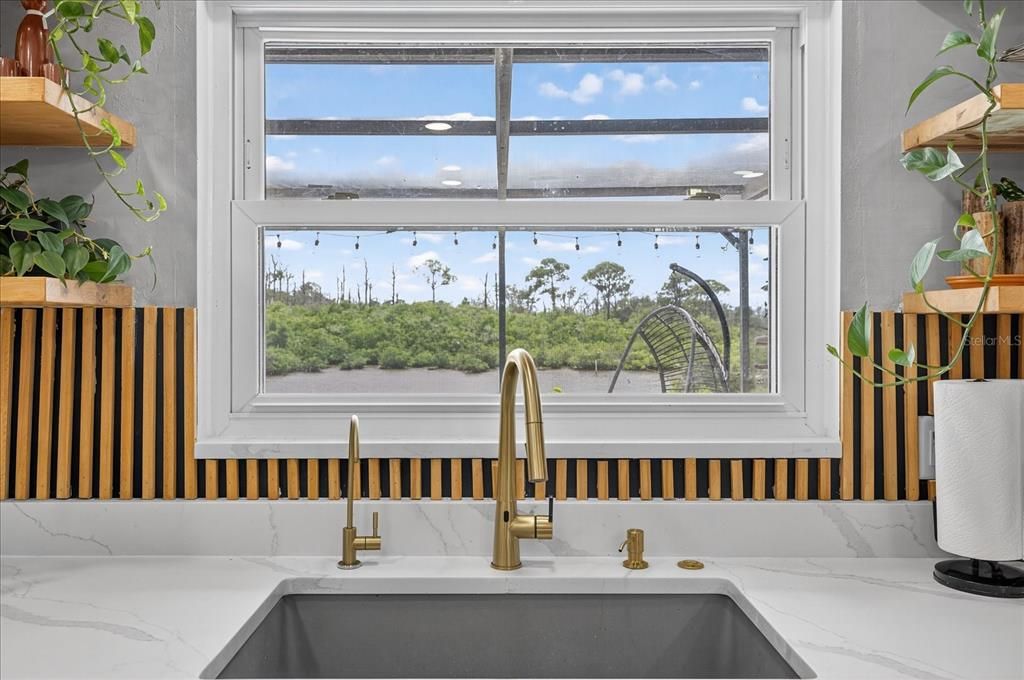 Activo con contrato: $598,995 (3 camas, 2 baños, 1686 Pies cuadrados)