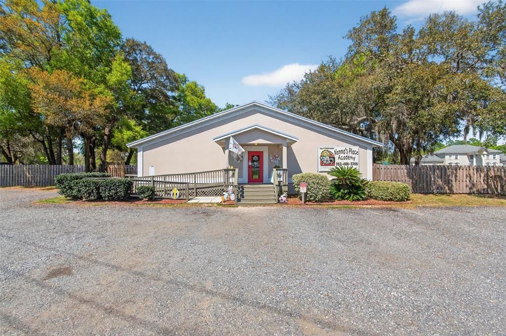 For Sale: $1,300,000 (0 beds, 0 baths, 5600 Square Feet)