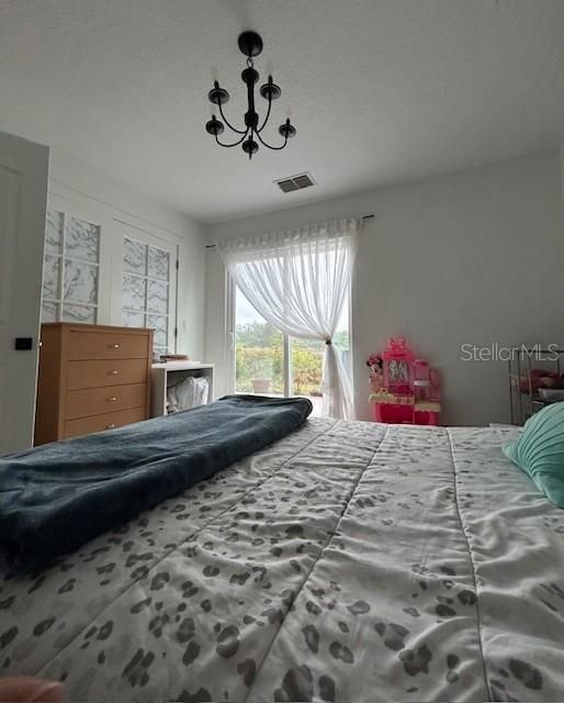 Под контрактом: $149,900 (3 спален, 2 ванн, 1198 Квадратных фут)