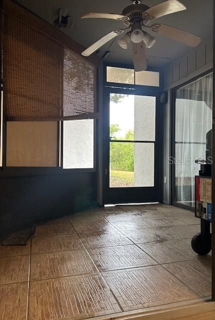 Под контрактом: $149,900 (3 спален, 2 ванн, 1198 Квадратных фут)