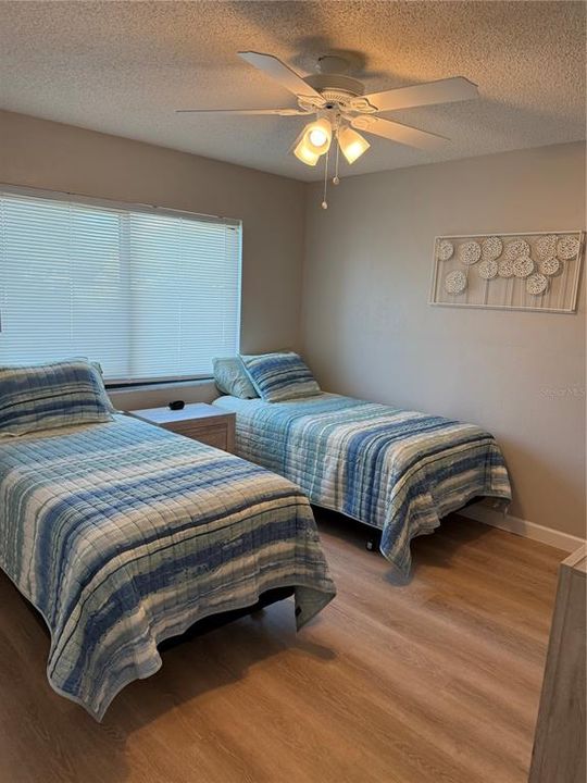 В аренду: $2,500 (2 спален, 2 ванн, 1272 Квадратных фут)