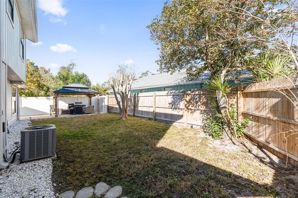 For Rent: $3,000 (3 beds, 2 baths, 1853 Square Feet)
